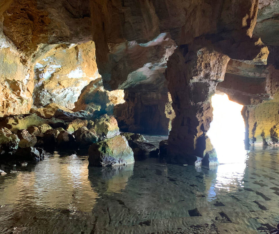 Interior Cova Tallada Sur